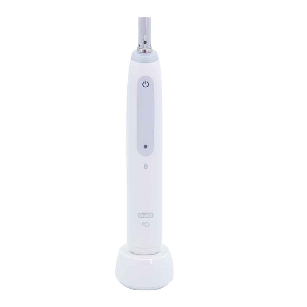 Braun Oral-B iO Series 4 mit Reiseetui Quite White Braun Oral-B iO Series 4 mit Reiseetui Quite White